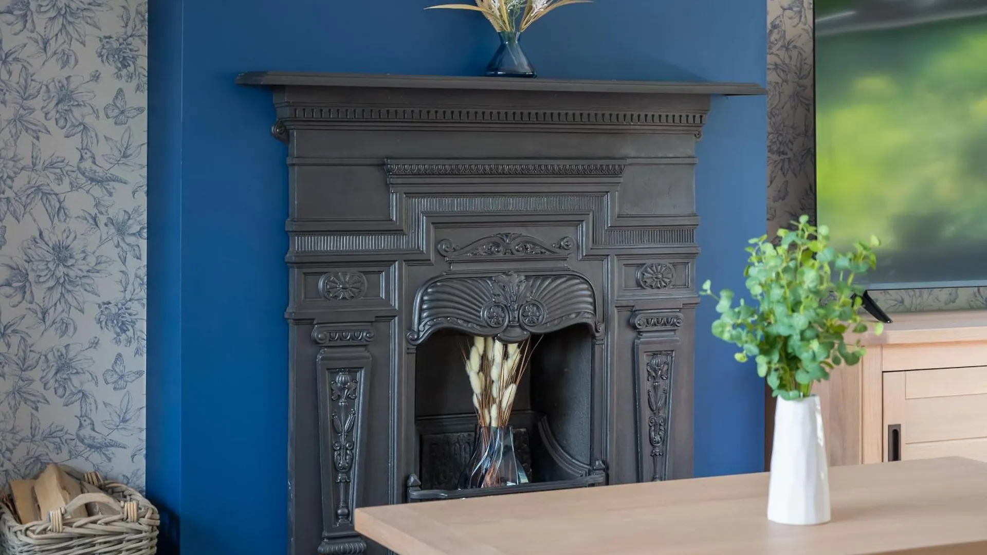 Stunning Home Over Belfast City 11 Minutes To Belfast City Centre